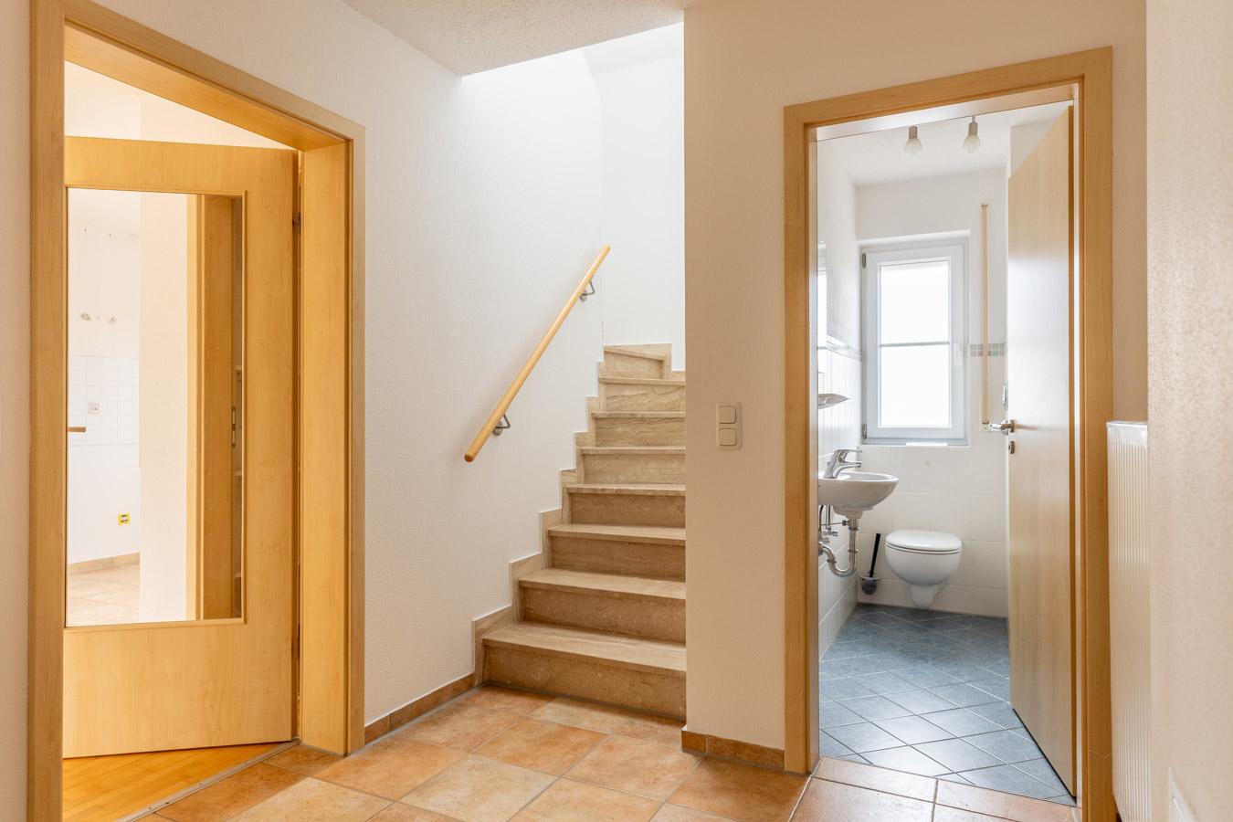 Großzügiges 3(-4) Familienhaus mit Garten, 4 Balkonen und vielseitigem Nutzungspotenzial