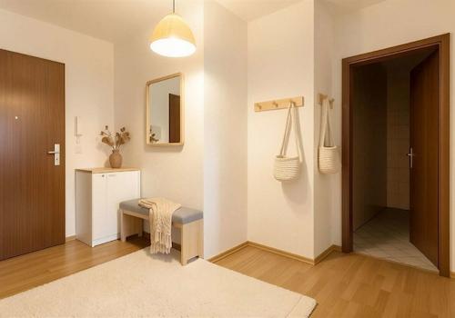 Blick zum Bad - (KI generiert)