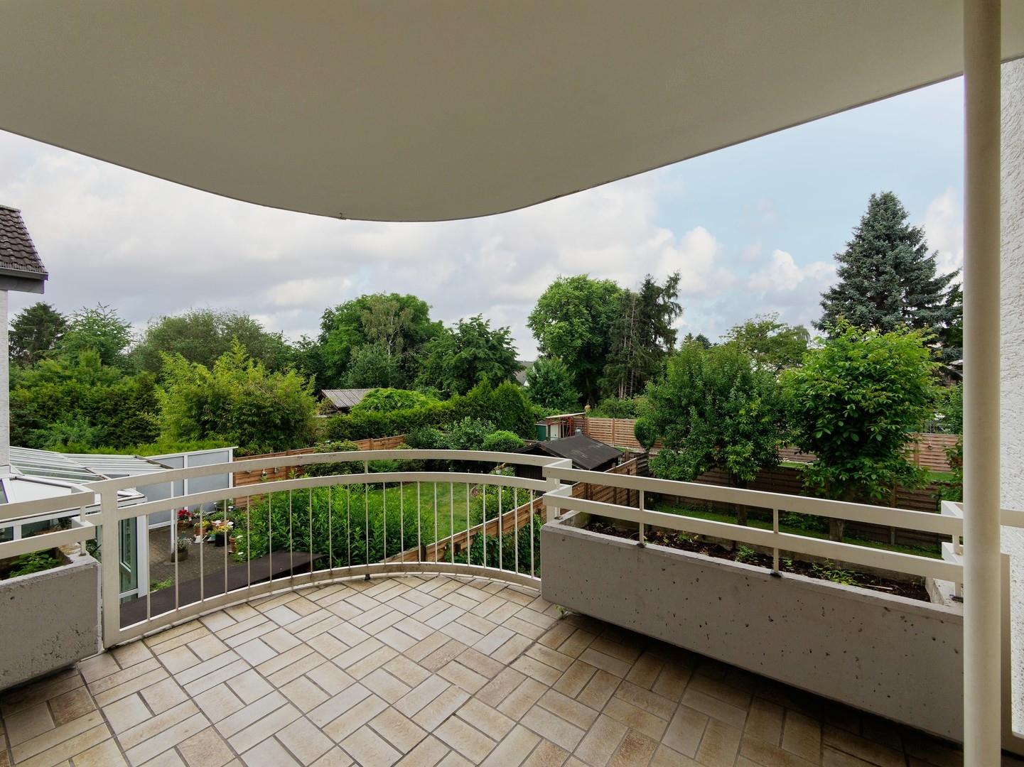 Balkon mit schönem Ausblick