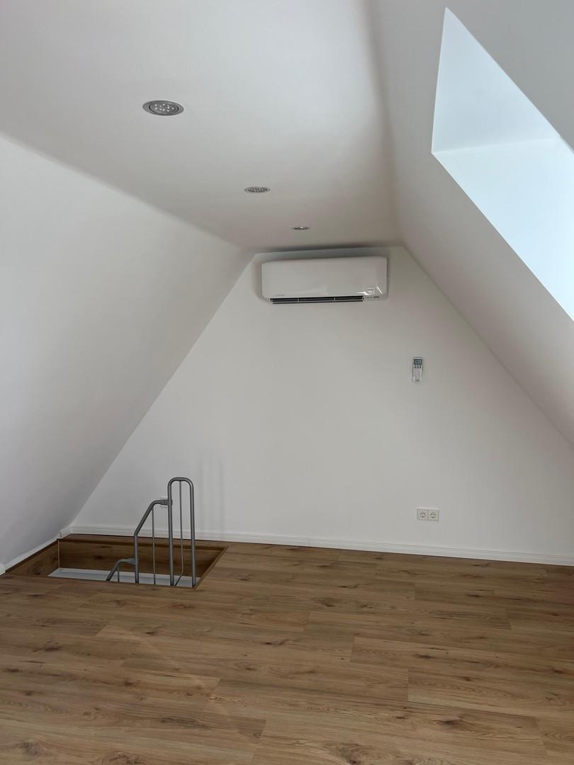 Dachstudio mit Klimaanlage