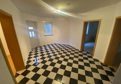 Keller Diele + sep. Eingang