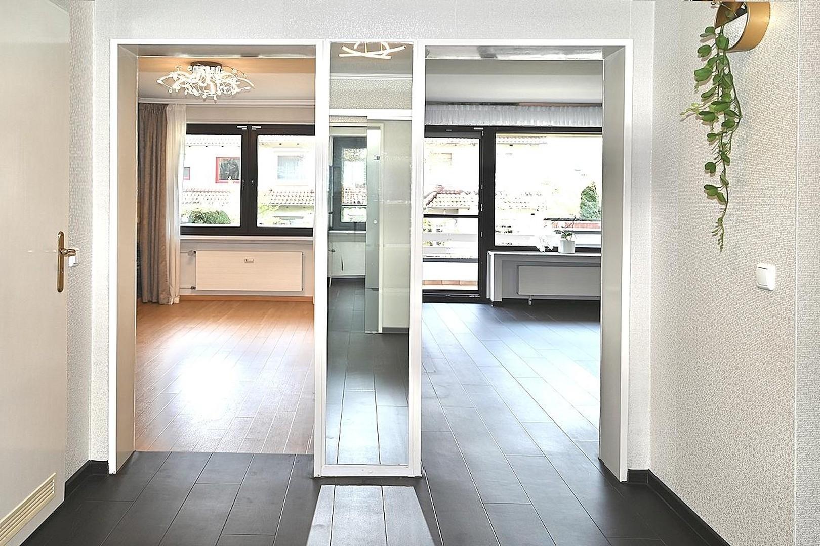 Diele Blick Wohnz. / Kinderz.