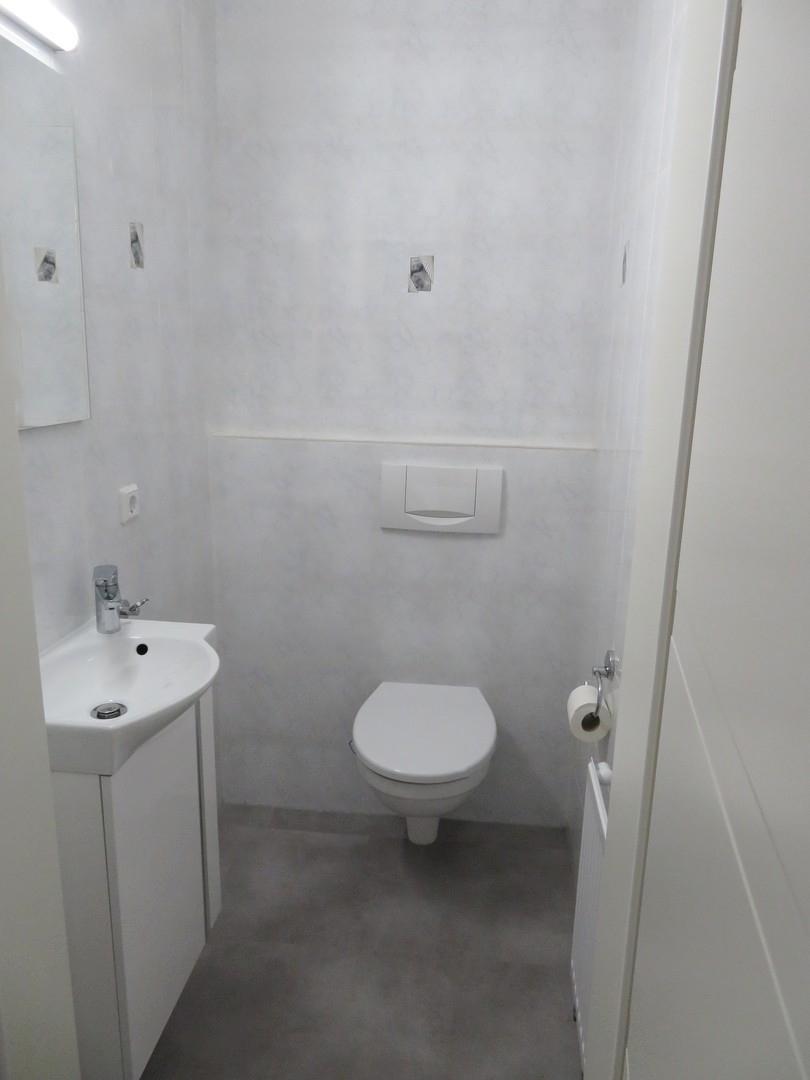 Gäste-WC 1