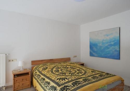 Blick ins Schlafzimmer