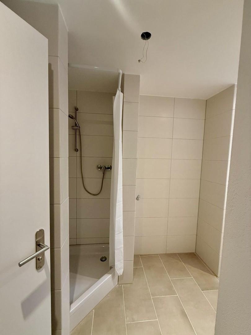Badezimmer Ansicht 1
