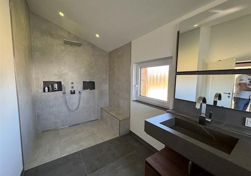 OG: Masterbad Dusche