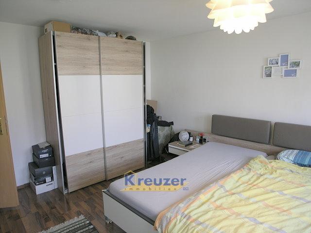 Schlafzimmer Bild 2