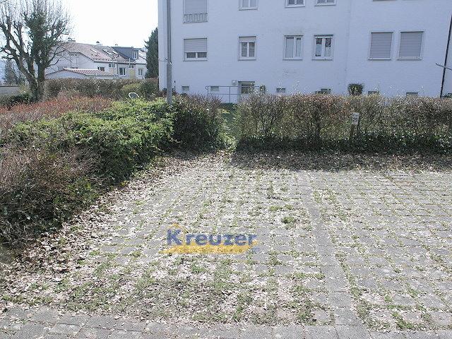 PKW-Aussenstellplatz
