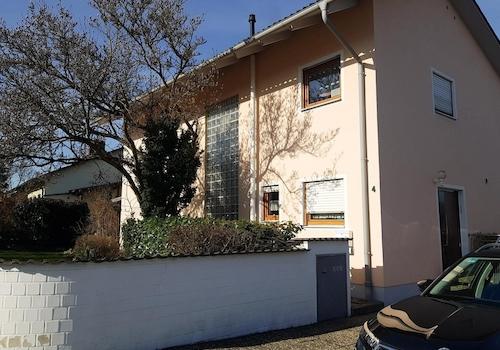 Nordosten, Vorgarten