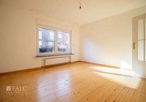 Hell und lichtdurchflutet