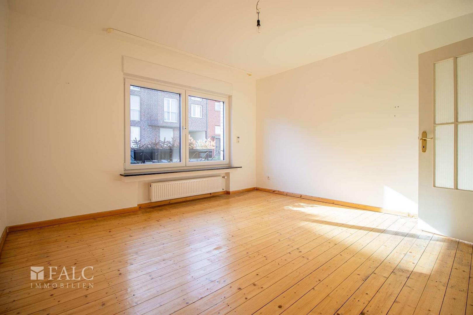 Hell und lichtdurchflutet