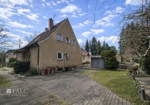 Hausansicht Gartenseite