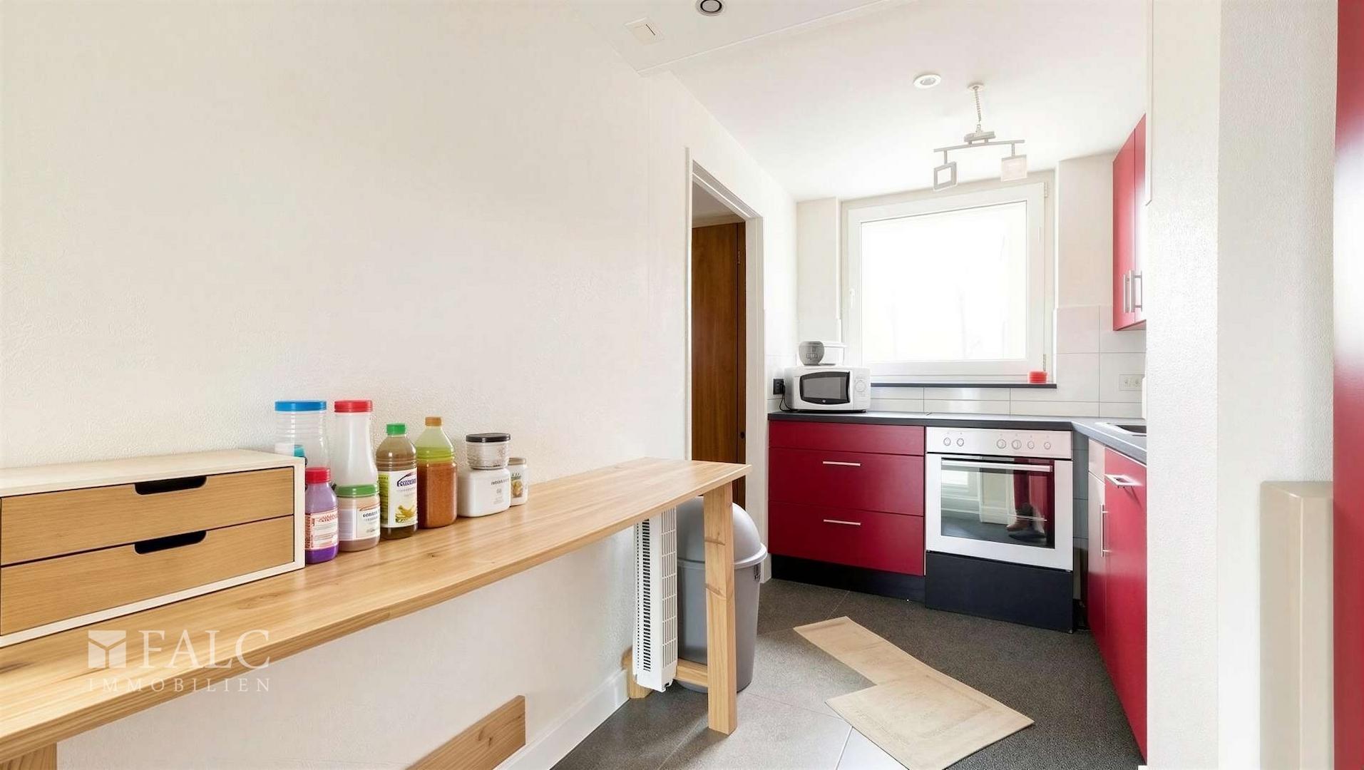 Flur_1 - (KI generiert)