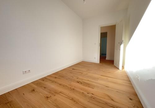 Kinder-/Arbeitszimmer