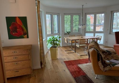 Beispiel Wohn-/Esszimmer