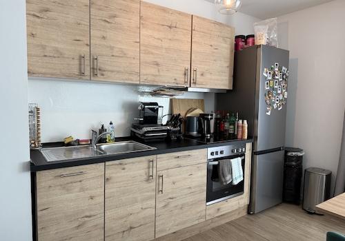 offener Wohn- und Küchenbereich