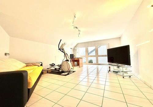 großzügiges Studio