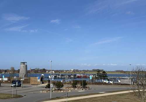 Blick von der Wohnung Richtung Yachthafen/Binnensee