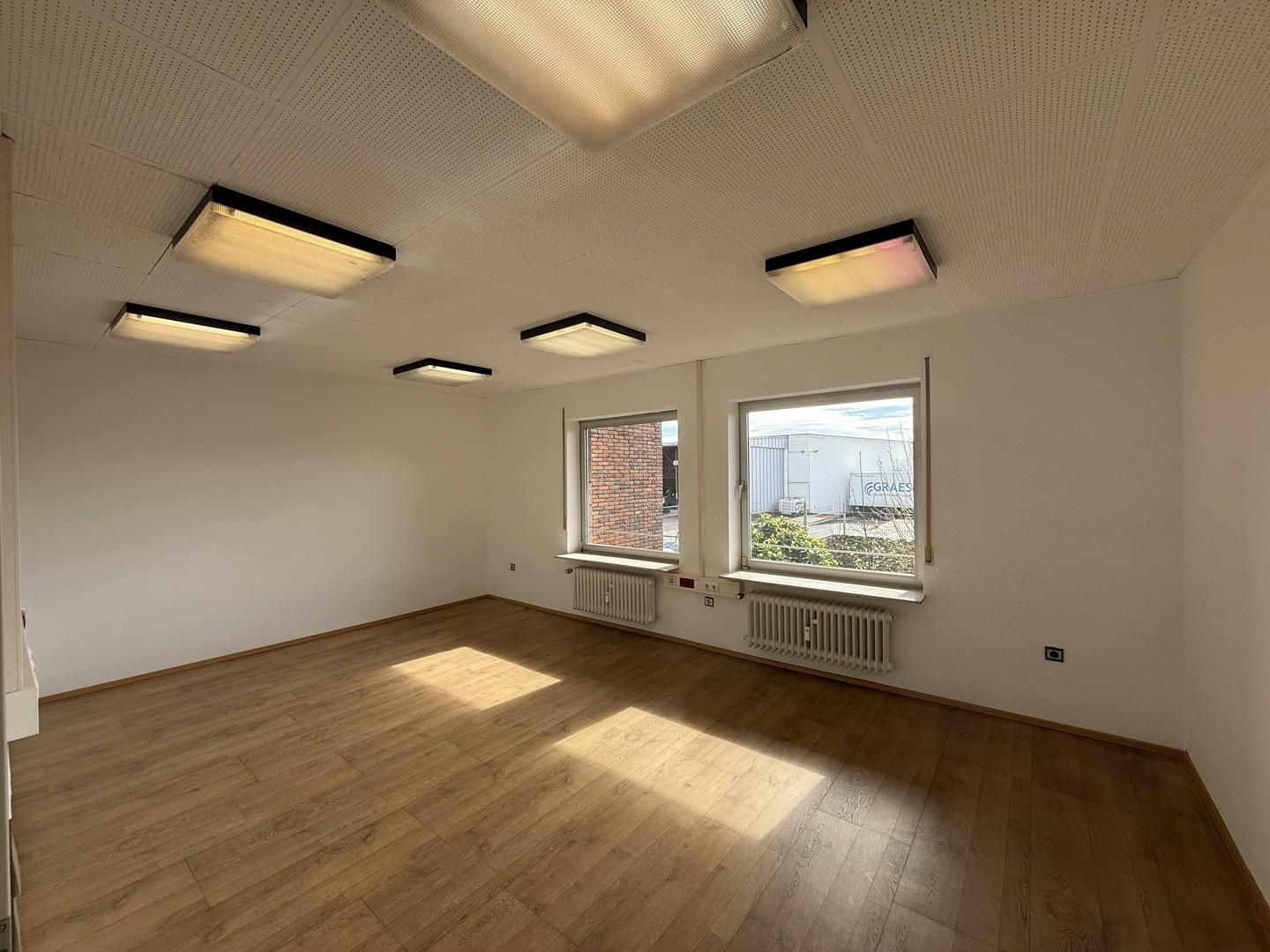 3-Raum Büro