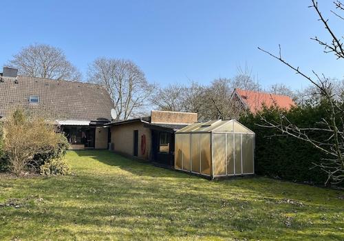 Rückwärtige Ansicht