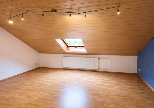 Schlafzimmer 2/Büro/Kind DG