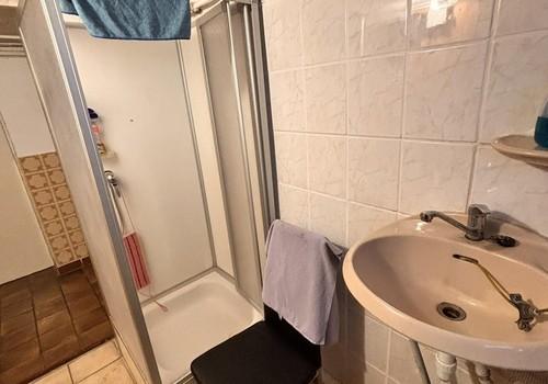 Duschmöglichkeit im Keller