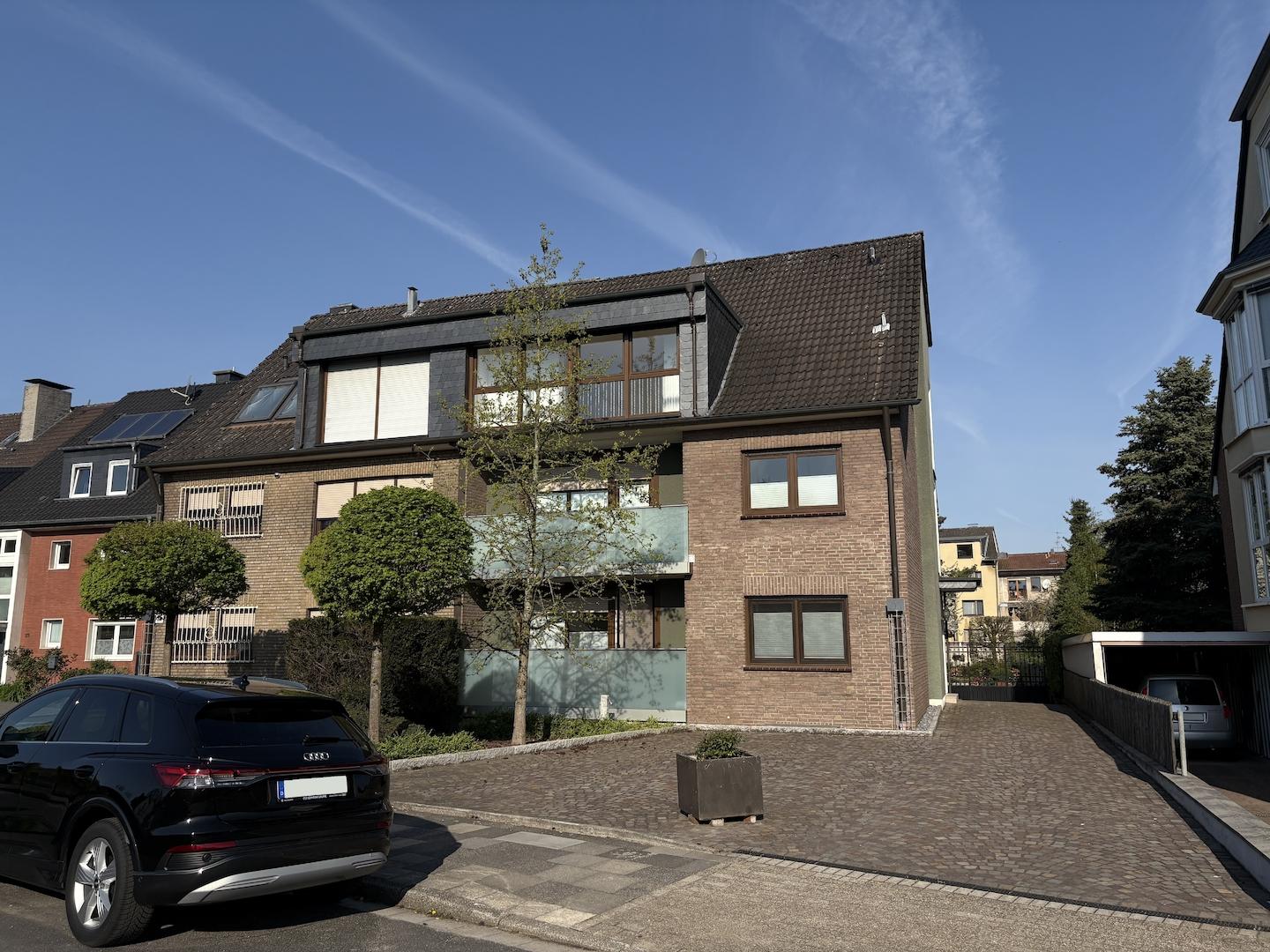 Tolle 2-Zimmer-Dachgeschoss-Wohnung