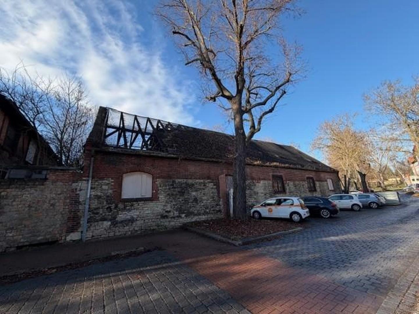 Lager mit Brandschaden