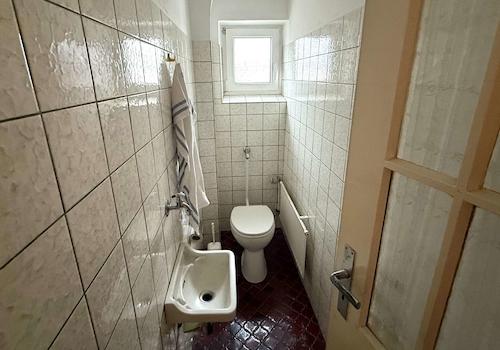 1111 H - Erdgeschoss WC