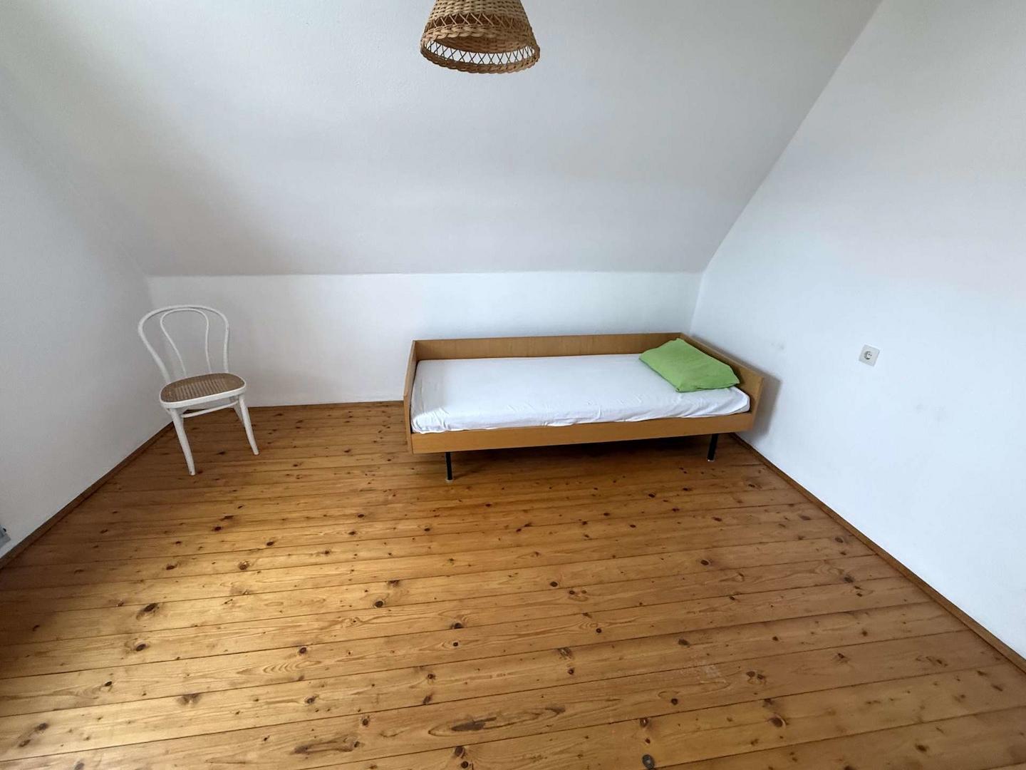 1111 L - Kinderzimmer