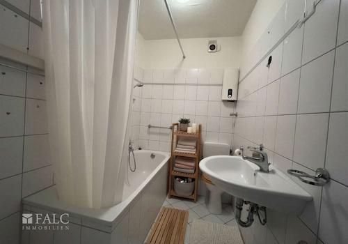 Badezimmer - (KI generiert)