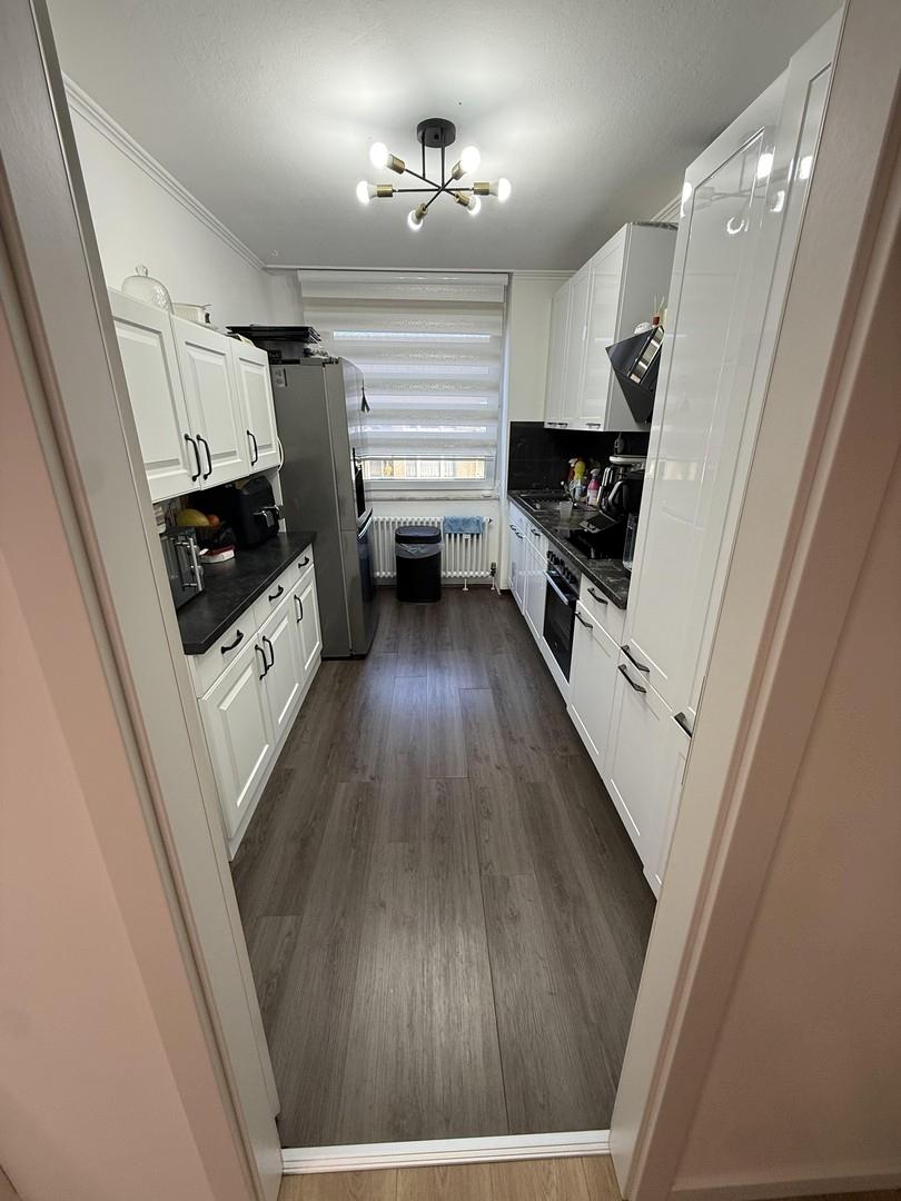 Zeitlose Einbauküche