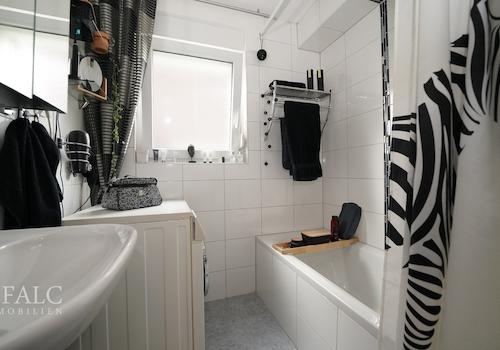 EG (links) - Badezimmer