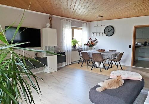 Offener, heller Wohnbereich