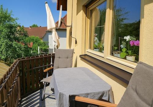 Balkon mit Blick ins Grüne