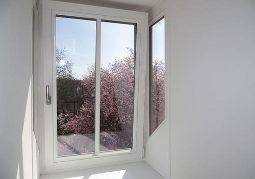 Küchenfenster - Blick in den Frügling