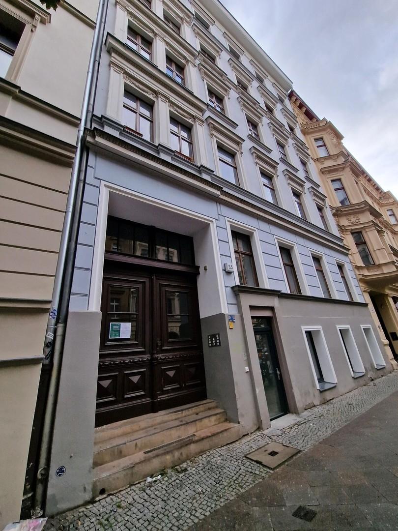 Gebäude