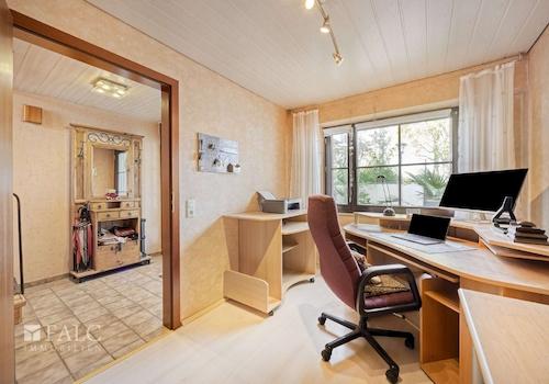 Büro am Eingang