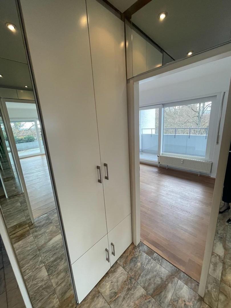 Einbauschrank im Flur