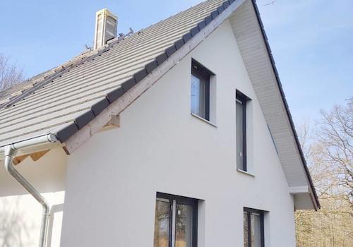 Umfangreich u. hochwertiges EFH in einmaliger Naturlage