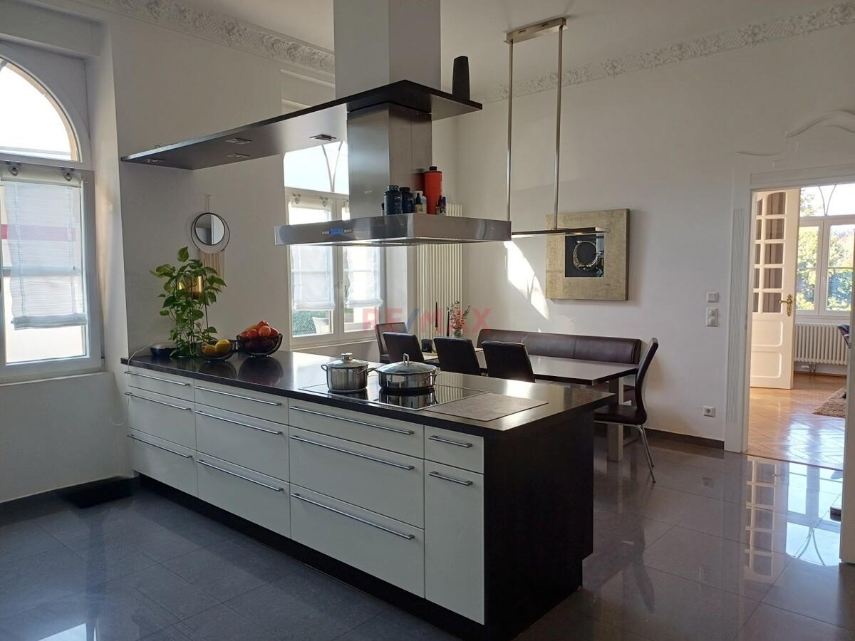 besonders großzügig