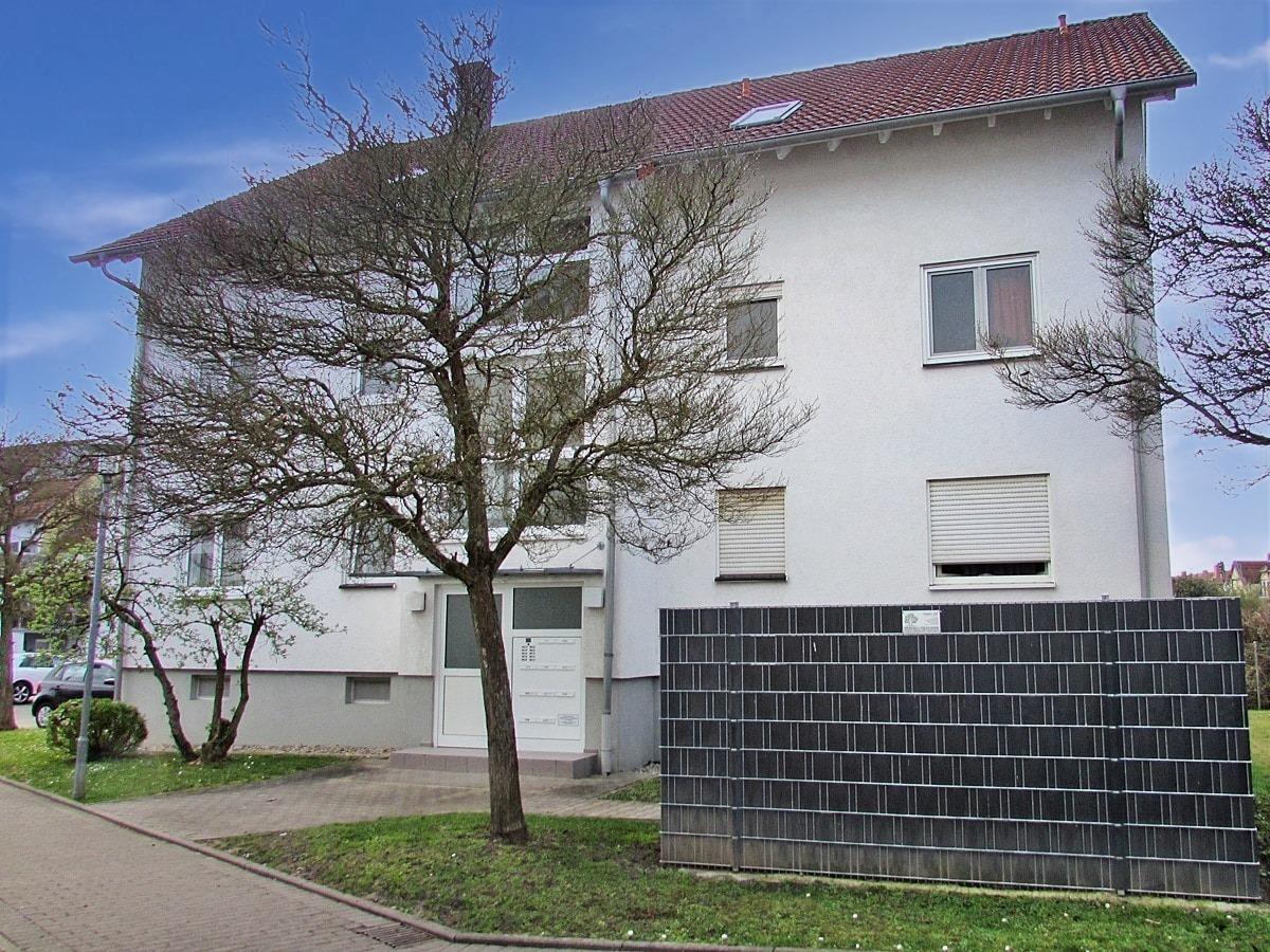 Vorderansicht des Hauses