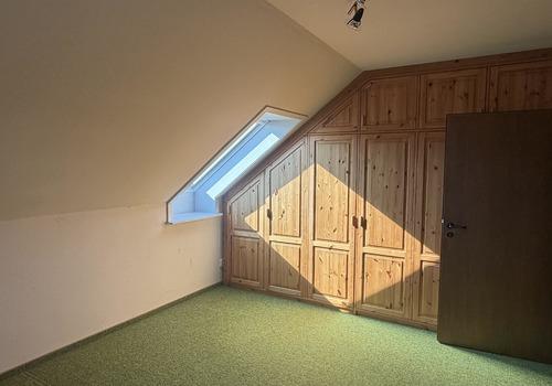 Zimmer im Obergeschoss