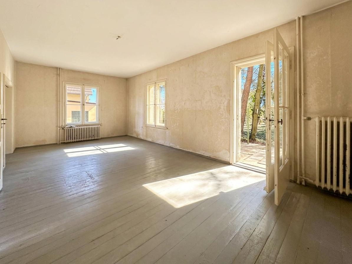 Wohnzimmer mit Terrassenausgang