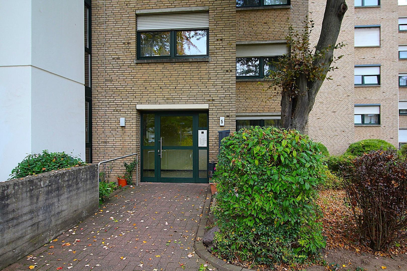 Hauseingang1