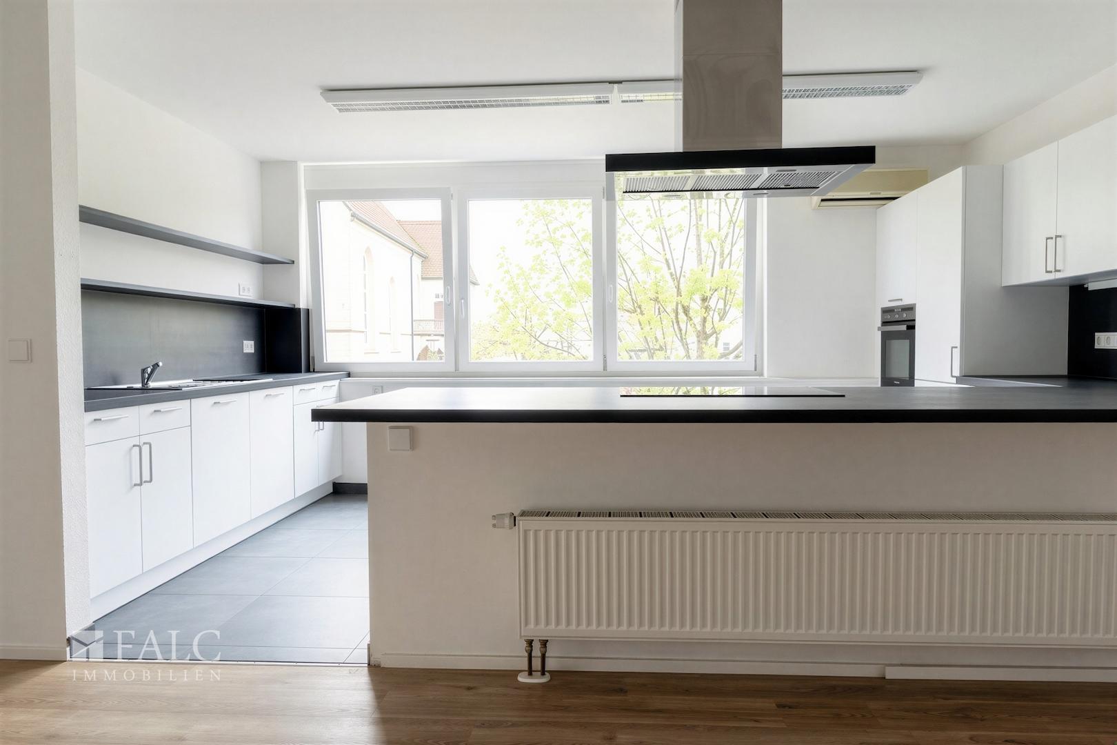 Küche KI Bearbeitet