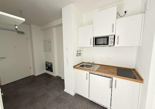 Einbauküche und Stellflächen