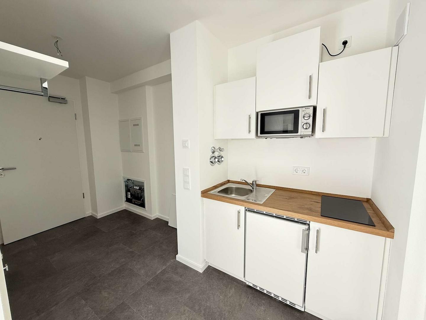 Einbauküche und Stellflächen