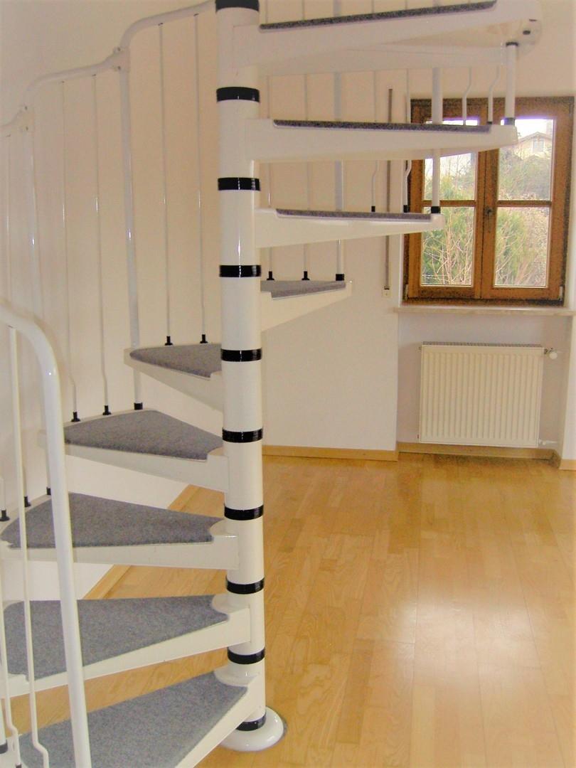 OG Wohnzimmer Treppe Galerie