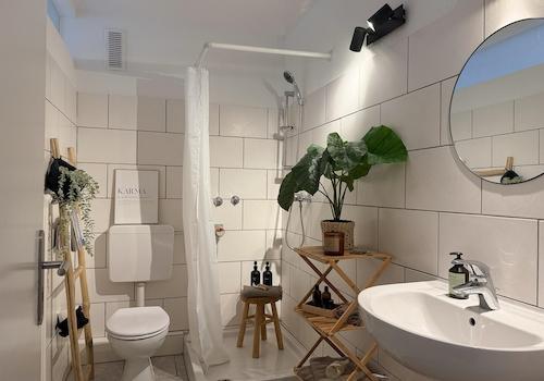 Bad (neue Duschkabine kommt)